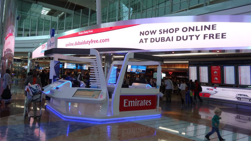 Arrivée à l'aéroport de Dubaï