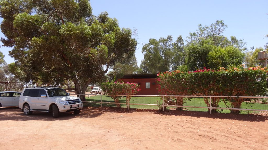 Sur le retour une halte à Curtin Springs, une ferme/café/hôtel/station-service