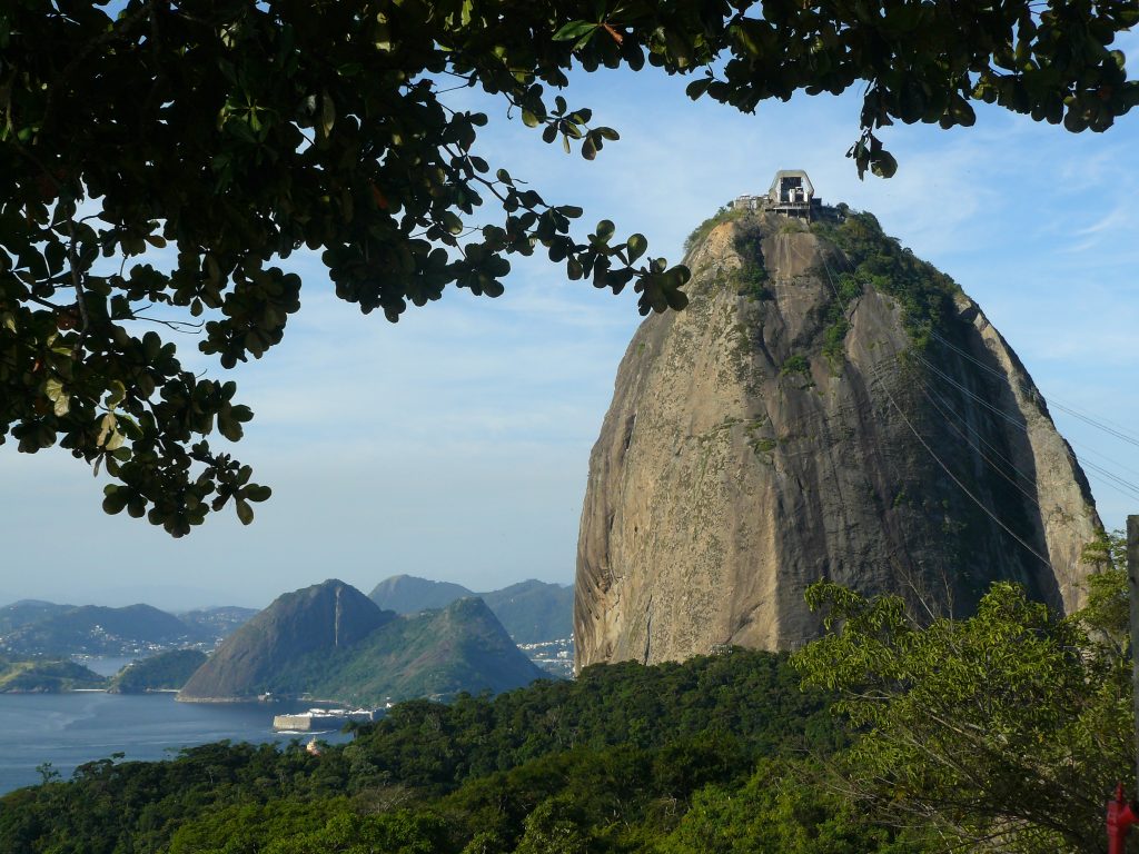 Le Pão de Açucar vu depuis la station intermédiaire.