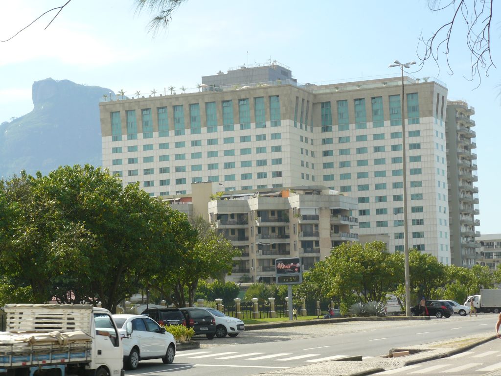 L'hôtel de la conférence à Barra da Tijuca.