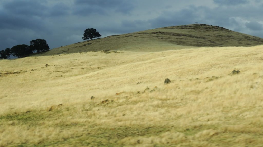 L’immensité des paysages à la limite est de la vallée de San Andreas