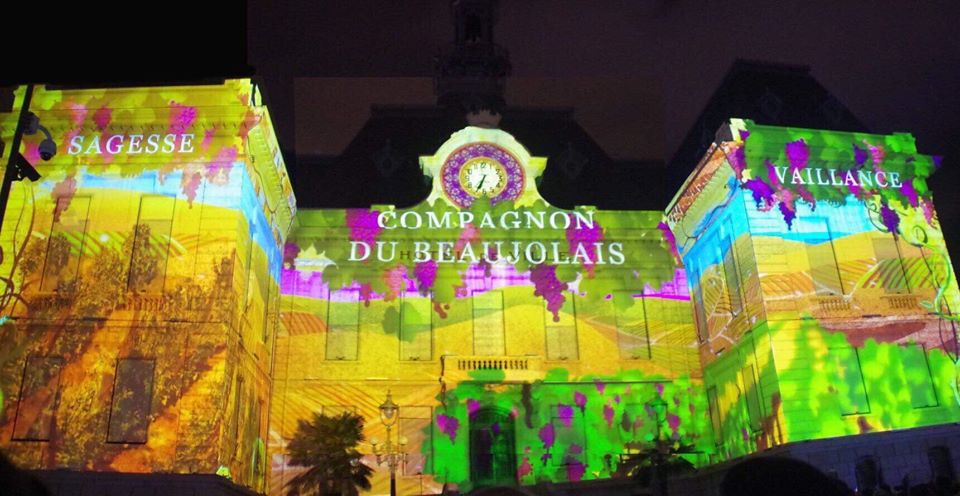 Sounds and lights at Villefranche sur Saône City Hall