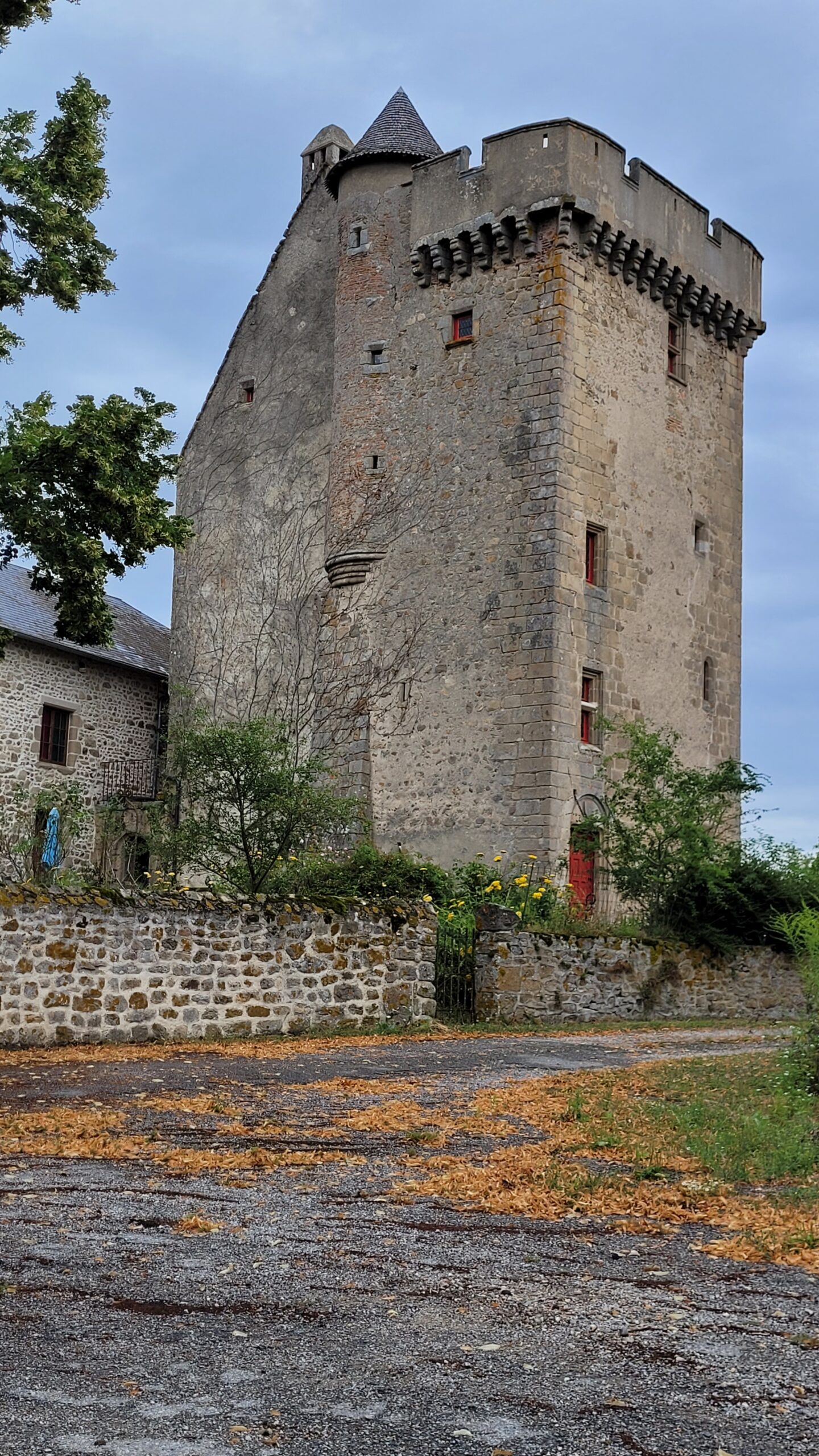 Le château de Ligondeix