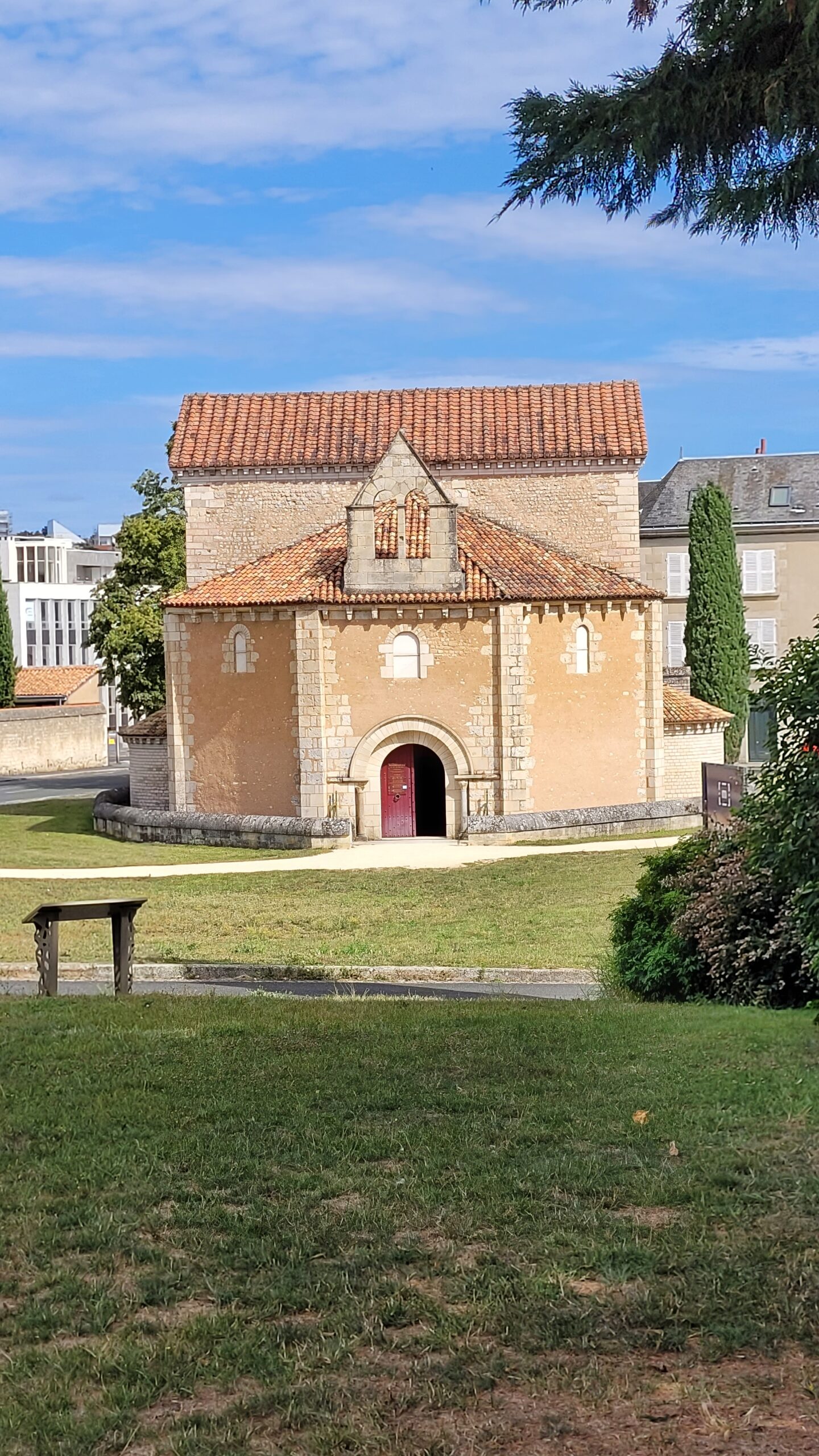 Le baptistère Saint-Jean