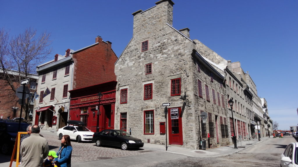 Le restaurant Les Filles du Roy près du marché Bonsecours