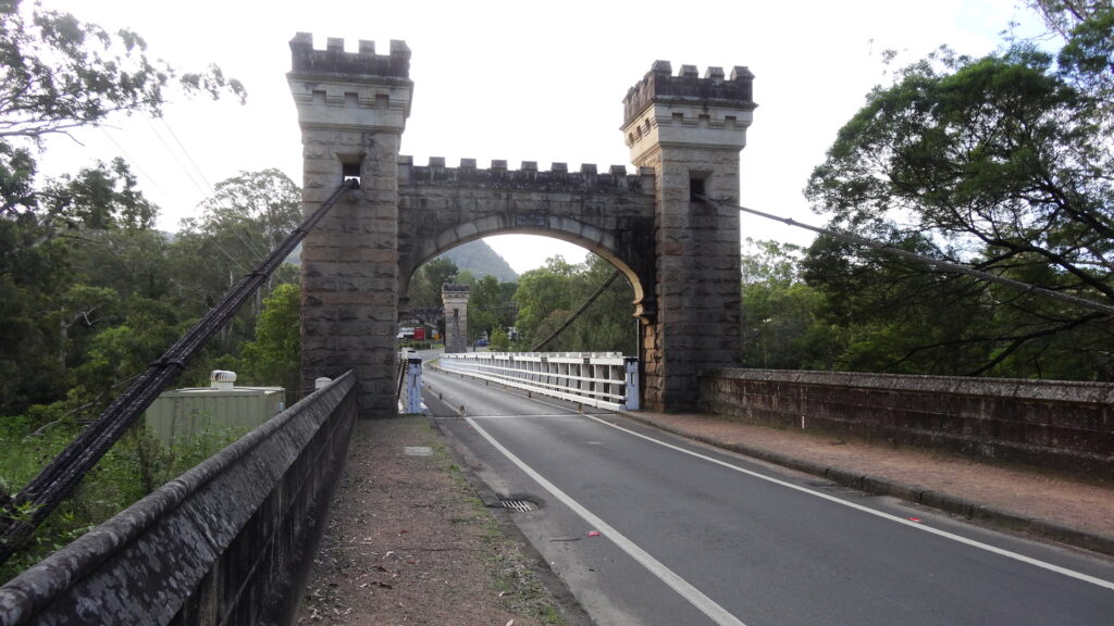 Hampden Bridge