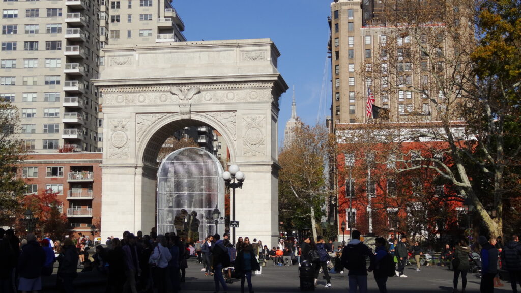 L'arche de Washington Square et l'Empire State