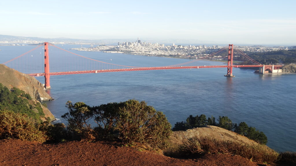 Le Golden Gate bridge et San Francisco vus depuis Marin headlands